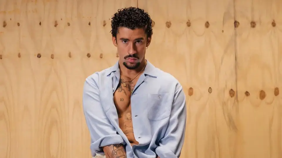 Bad Bunny da un adelanto de su show en el Super Bowl (+video)