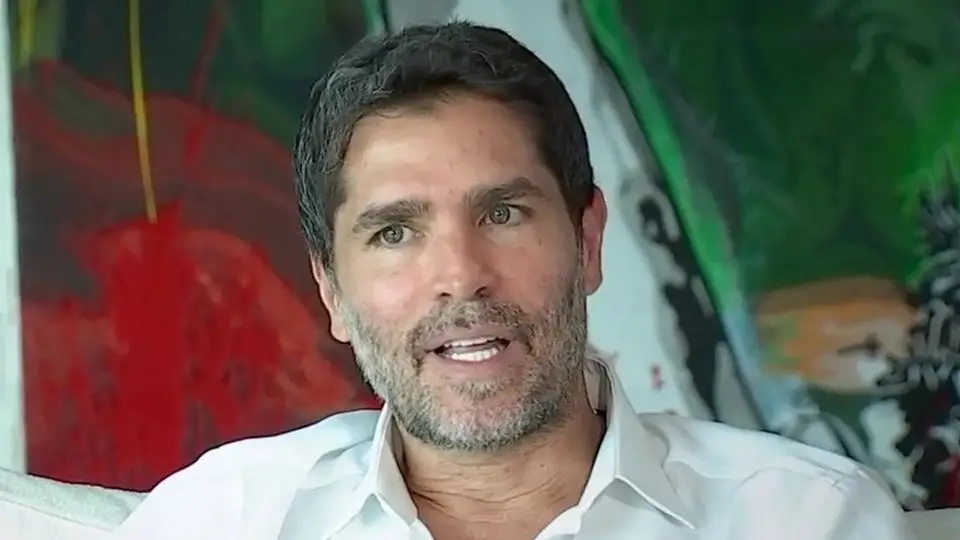 Eduardo Verástegui llama 'basura tóxica' a Bad Bunny