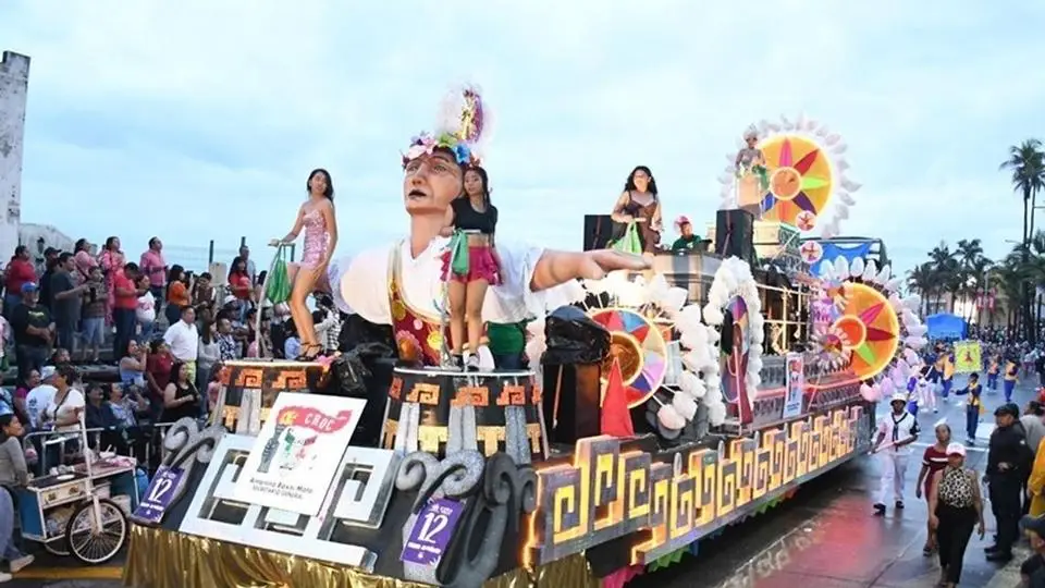 ¡Bara… Bara! Anuncian costo de las gradas para el Carnaval de Veracruz 2026