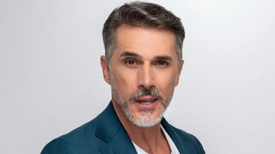 Sergio Mayer ingresa a La Casa de los Famosos Telemundo