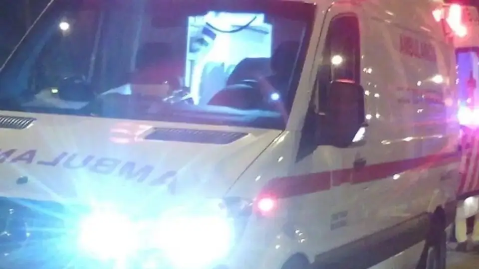 ¡Qué bonita vecindad! Le estrella el microondas al vecino en la cabeza; sucedió en Veracruz