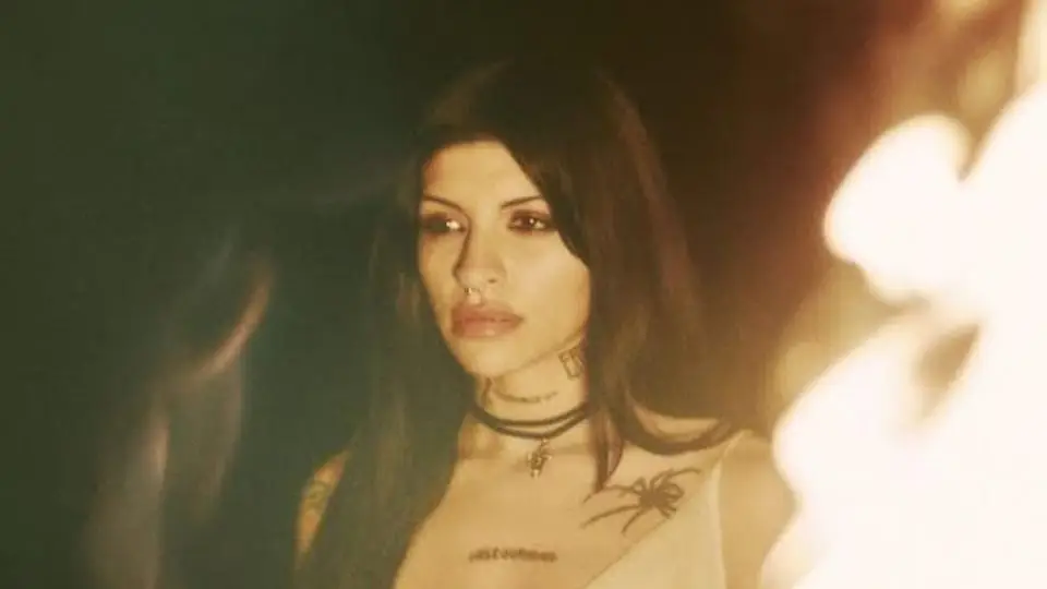 Cazzu responde sin filtros: no se arrepiente de su tiradera tras polémica con Rauw Alejandro y Christian Nodal