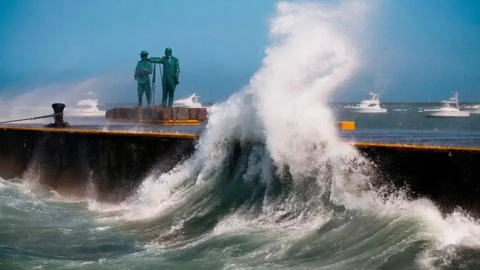 ¡Nortazo en Veracruz! El lunes no se tiende ropa porque amanece en Tabasco
