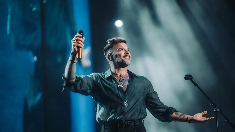 Tremenda producción: Pedro Capó ¡En Vivo desde el Coliseo de Puerto Rico!