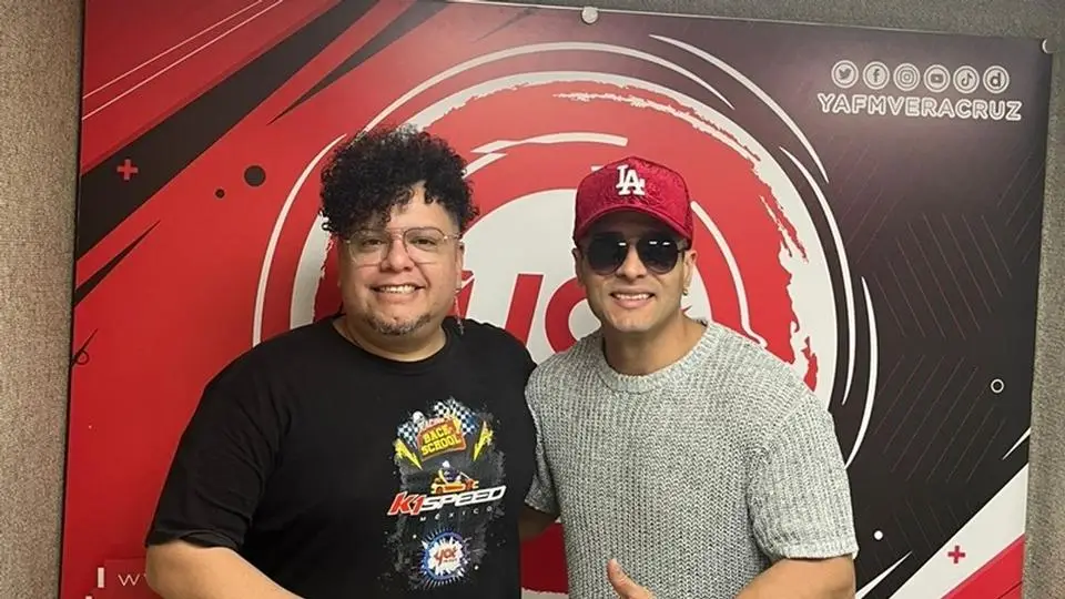Ya! regresó a Veracruz: Carlos Supernova en la cabina impactante con Byron