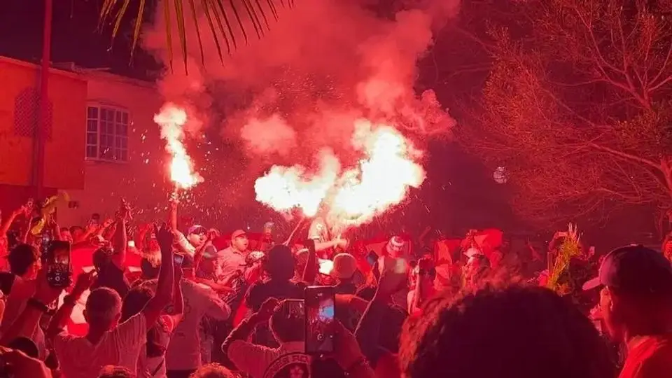 ¡La marea roja vuelve al estadio! Cáele al banderazo del 83 aniversario del Tibu