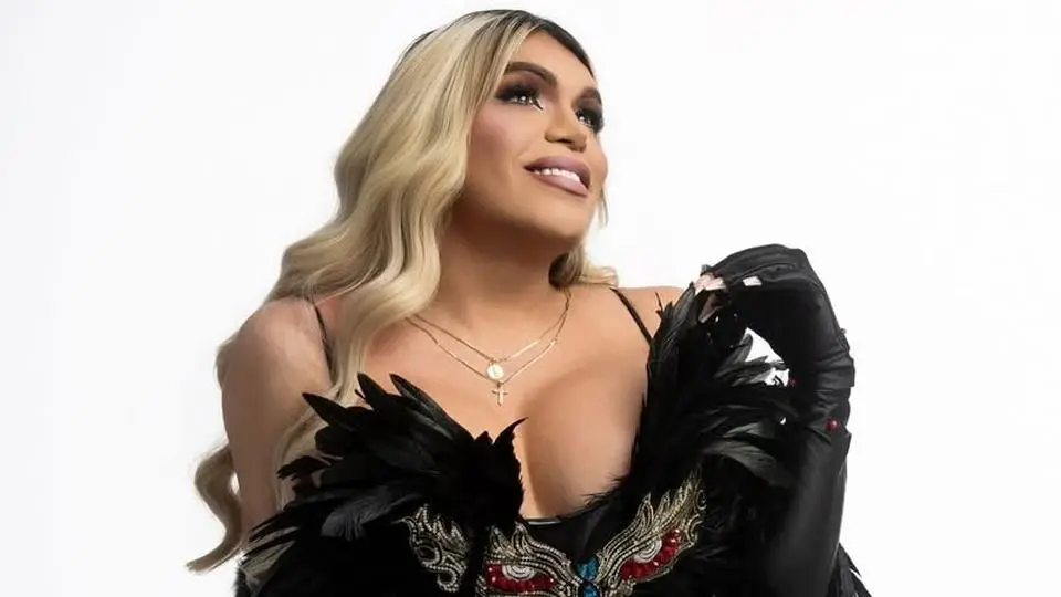 ¡Qué valor! Wendy Guevara se sube a camión urbano en Veracruz (+video)