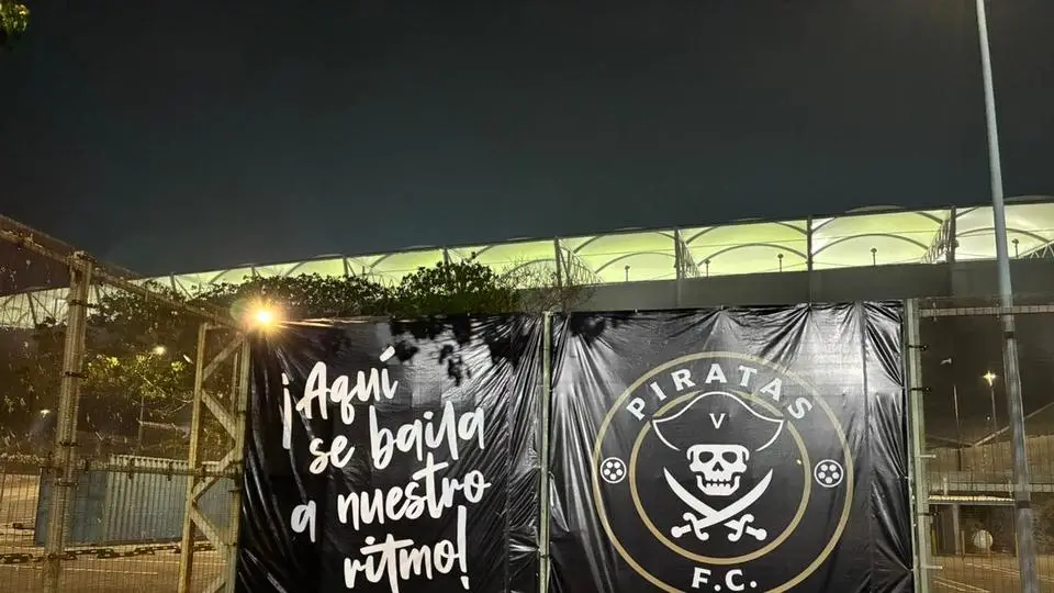 El 'Pirata' Fuente Ya! luce los colores de Piratas FC (+fotos/video)