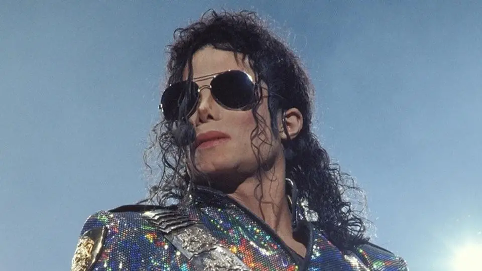 Michael Jackson desbanca a Justin Bieber y BTS ¡Es el rey del pop! 