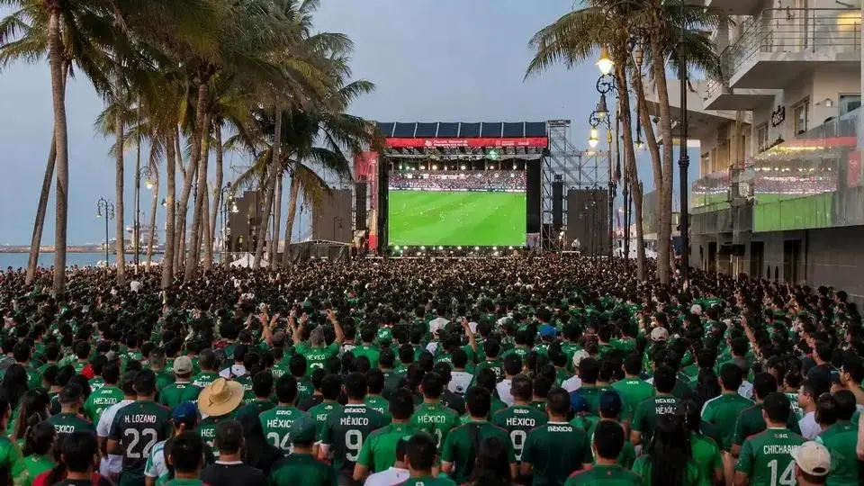 Ya! se armó la machaca: Habrá en Veracruz pantallas gigantes para el México vs Inglaterra